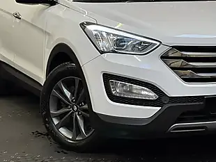 Used 2014 Hyundai Santa Fe Premium Creamy White - Interior and Exterior details 10