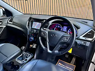 Used 2014 Hyundai Santa Fe Premium Creamy White - Interior and Exterior details 11