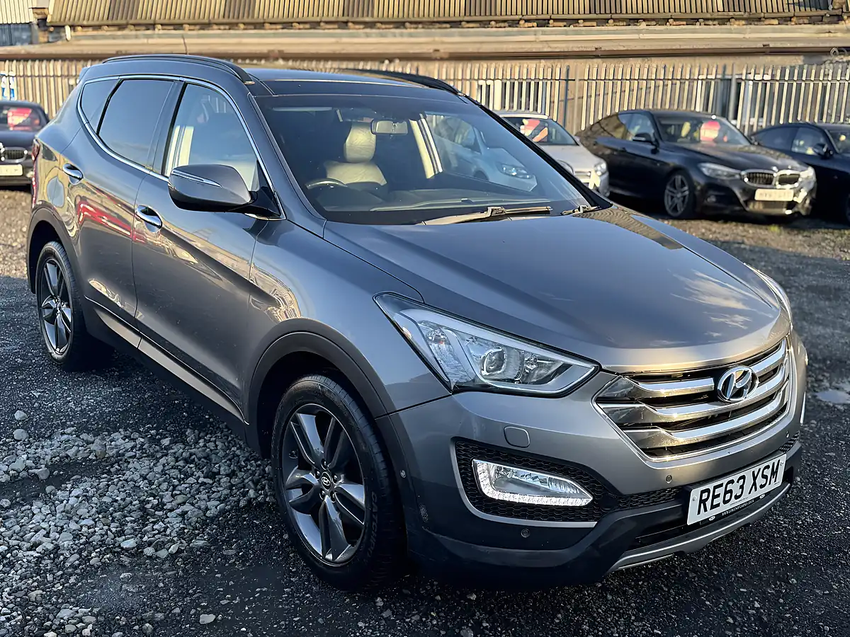 Used 2014 Hyundai Santa Fe Premium Se Silver - Front View