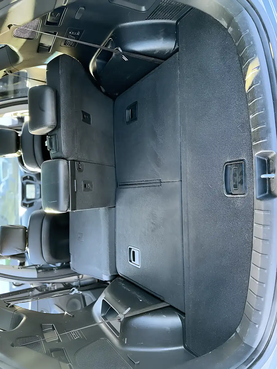 Used 2014 Hyundai Santa Fe Premium Se Silver - Interior and Exterior details 15