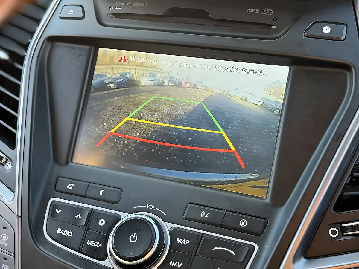 Used 2014 Hyundai Santa Fe Premium Se Silver - Interior and Exterior details 18