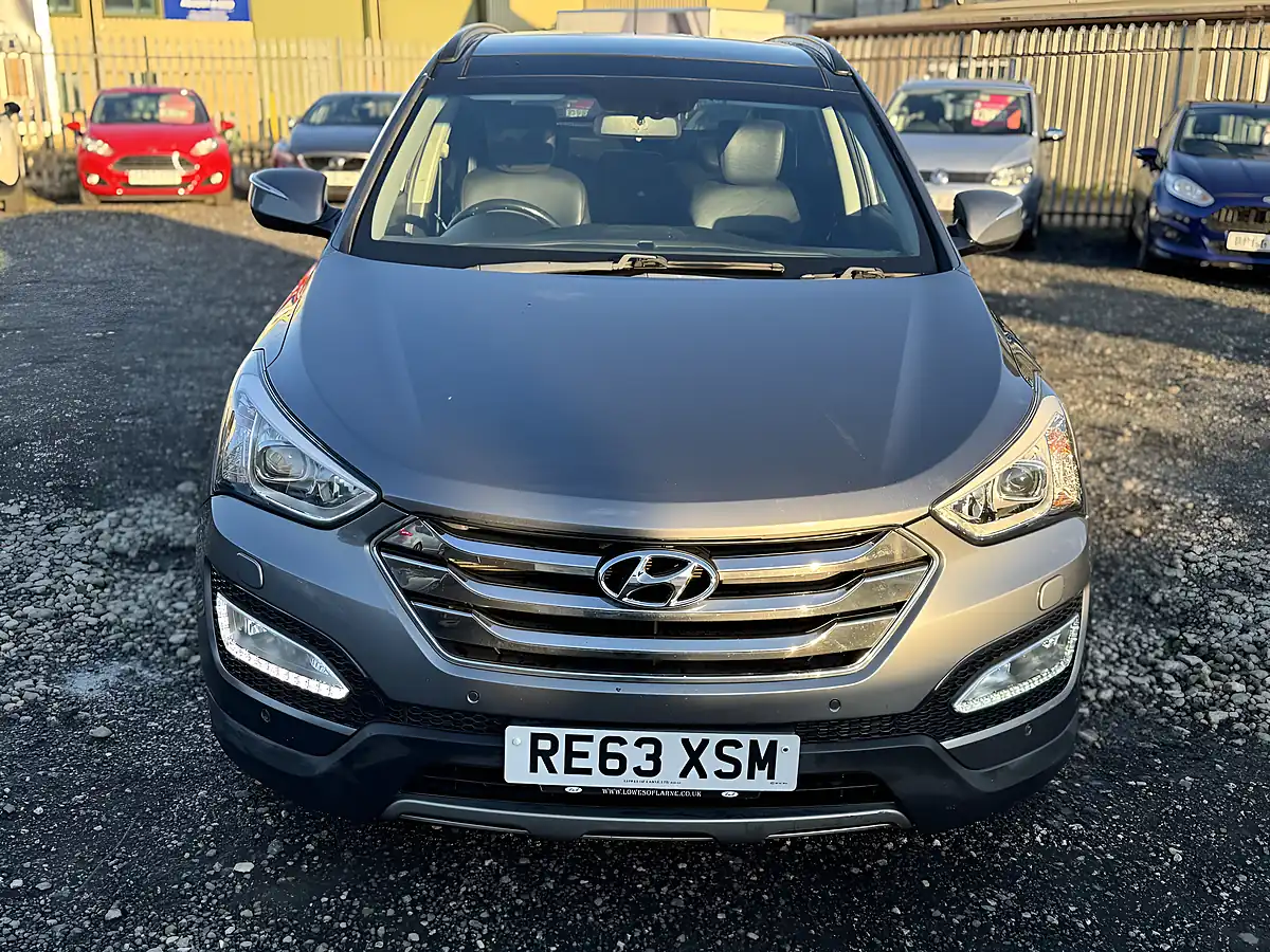 Used 2014 Hyundai Santa Fe Premium Se Silver - Interior and Exterior details 2