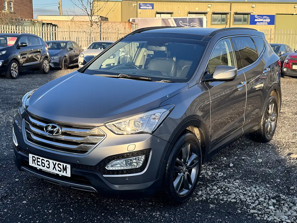 Used 2014 Hyundai Santa Fe Premium Se Silver - Interior and Exterior details 3