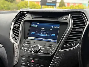 Used 2014 Hyundai Santa Fe Premium Silver - Interior and Exterior details 17