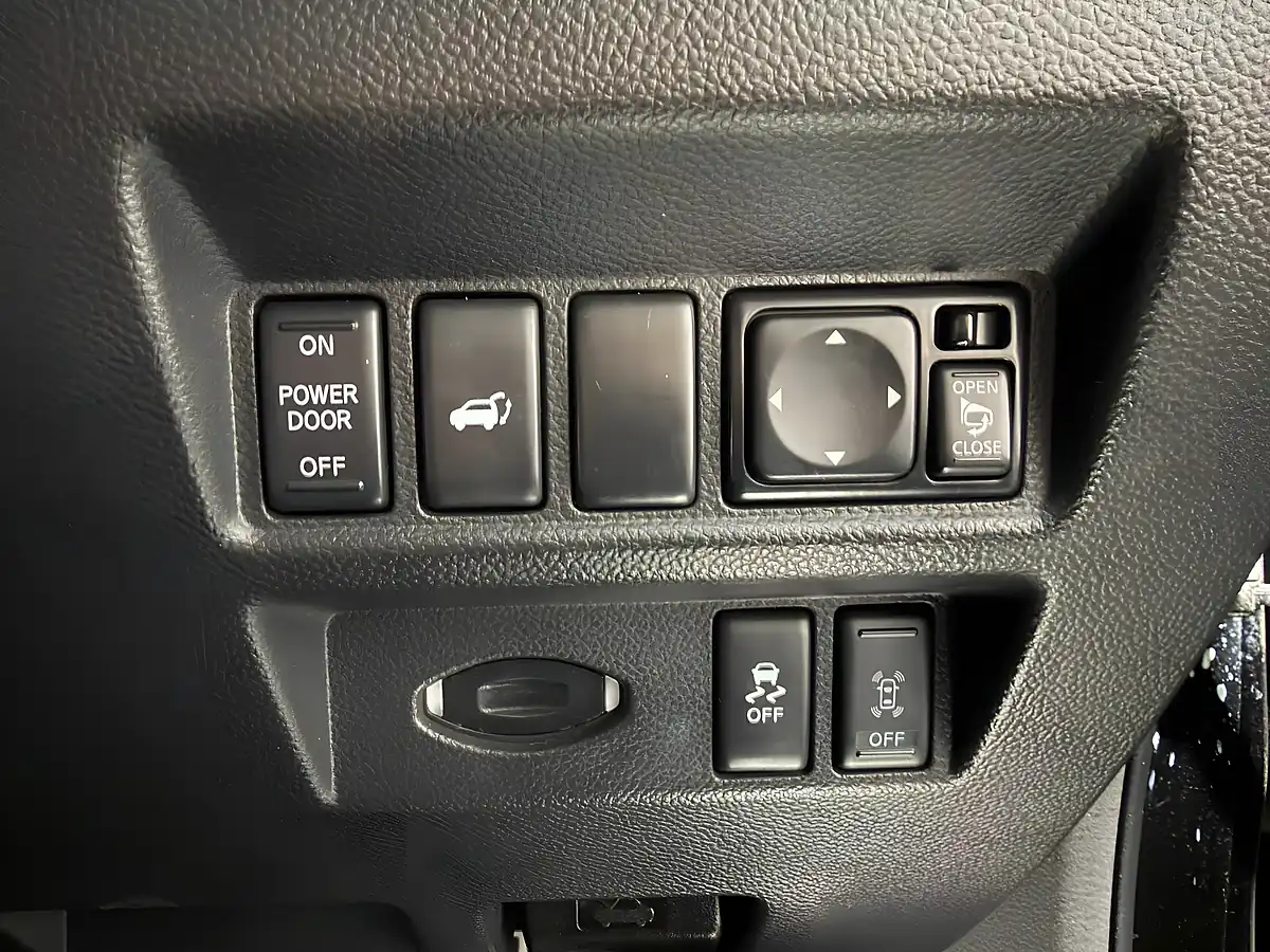 Used 2014 Infiniti QX70 GT Black - Interior and Exterior details 20