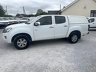 Used 2014 Isuzu D-Max Eiger White - Interior and Exterior details 8