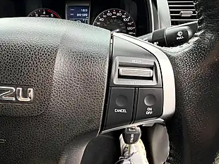Used 2014 Isuzu D-Max Utah Grey - Interior and Exterior details 18