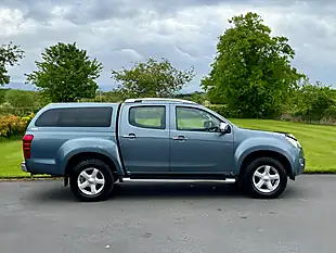 Used 2014 Isuzu D-Max Utah Grey - Interior and Exterior details 4