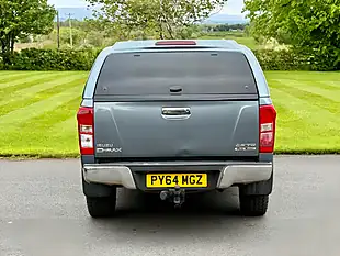Used 2014 Isuzu D-Max Utah Grey - Interior and Exterior details 6