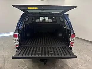 Used 2014 Isuzu D-Max Yukon Blue - Interior and Exterior details 15