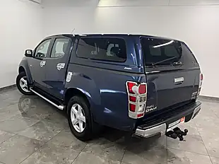 Used 2014 Isuzu D-Max Yukon Blue - Interior and Exterior details 4