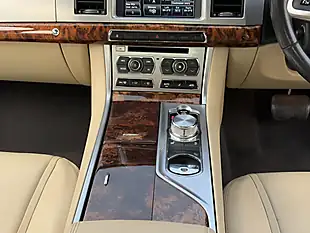 Used 2014 Jaguar Xf Luxury Black - Interior and Exterior details 12