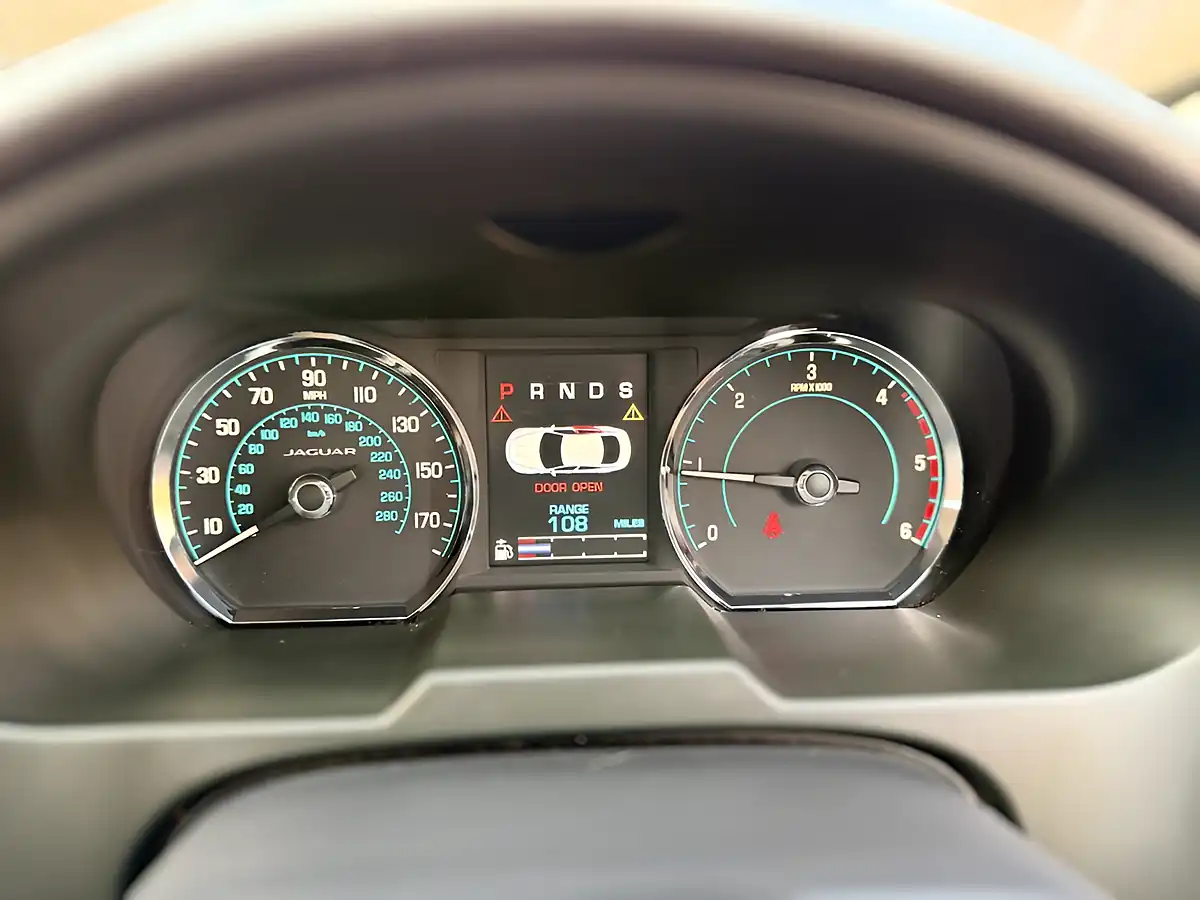 Used 2014 Jaguar Xf Luxury Black - Interior and Exterior details 15