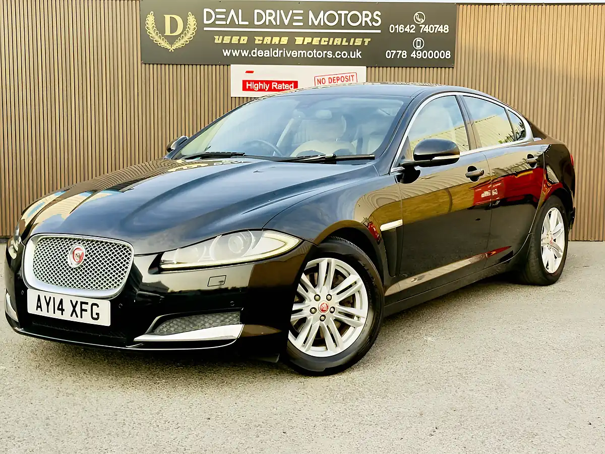 Used 2014 Jaguar Xf Luxury Black - Interior and Exterior details 3
