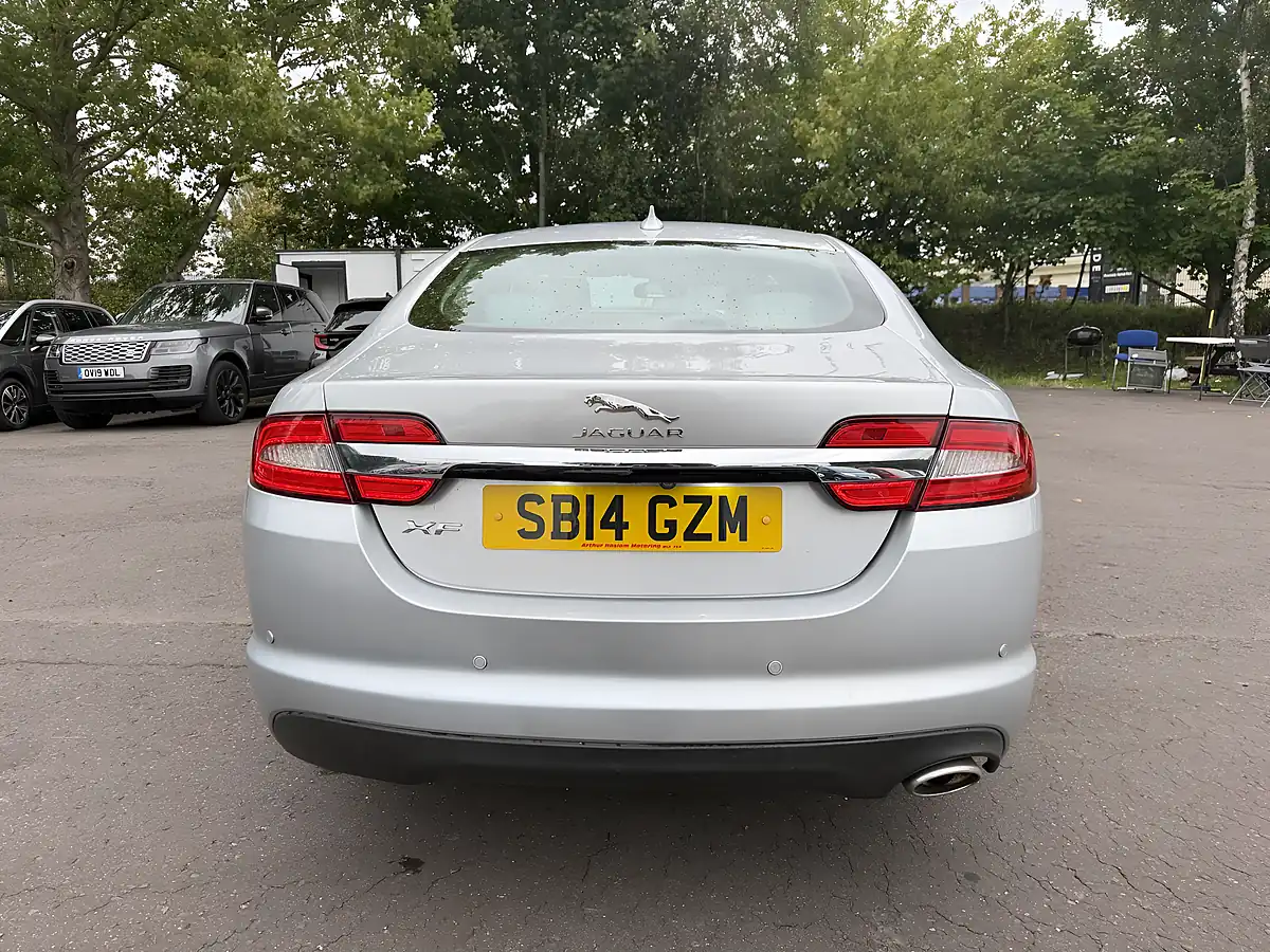 Used 2014 Jaguar Xf Luxury Silver - Interior and Exterior details 14