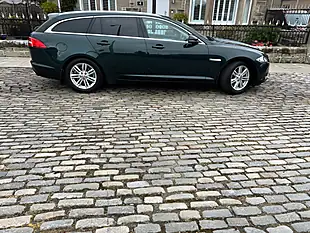 Used 2014 Jaguar Xf Luxury Sportbrake British Racing Green - Interior and Exterior details 7