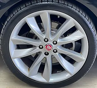 Used 2014 Jaguar Xf Portfolio Black - Interior and Exterior details 10
