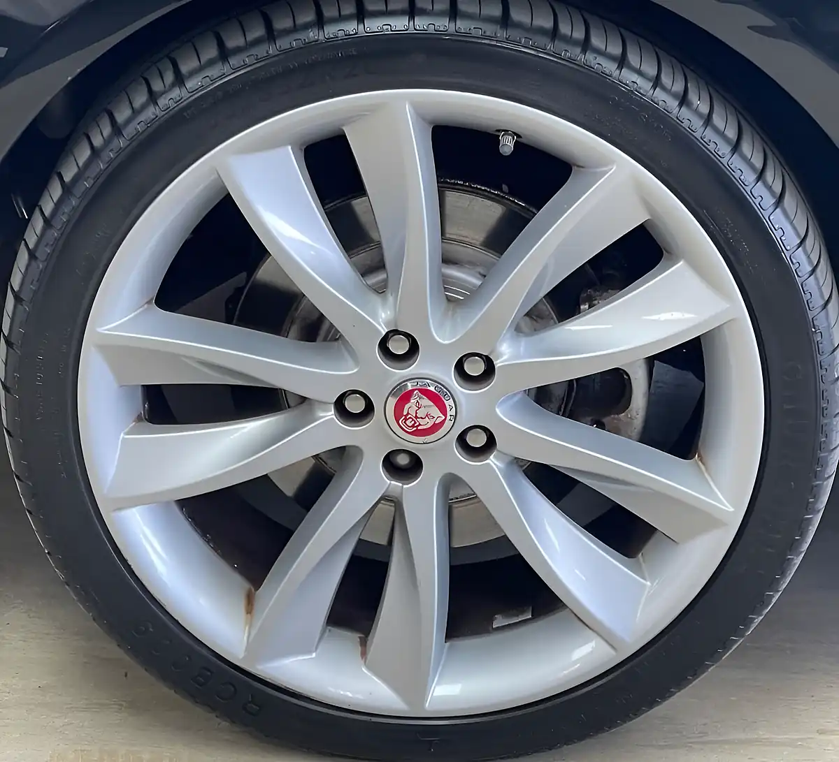 Used 2014 Jaguar Xf Portfolio Black - Interior and Exterior details 10