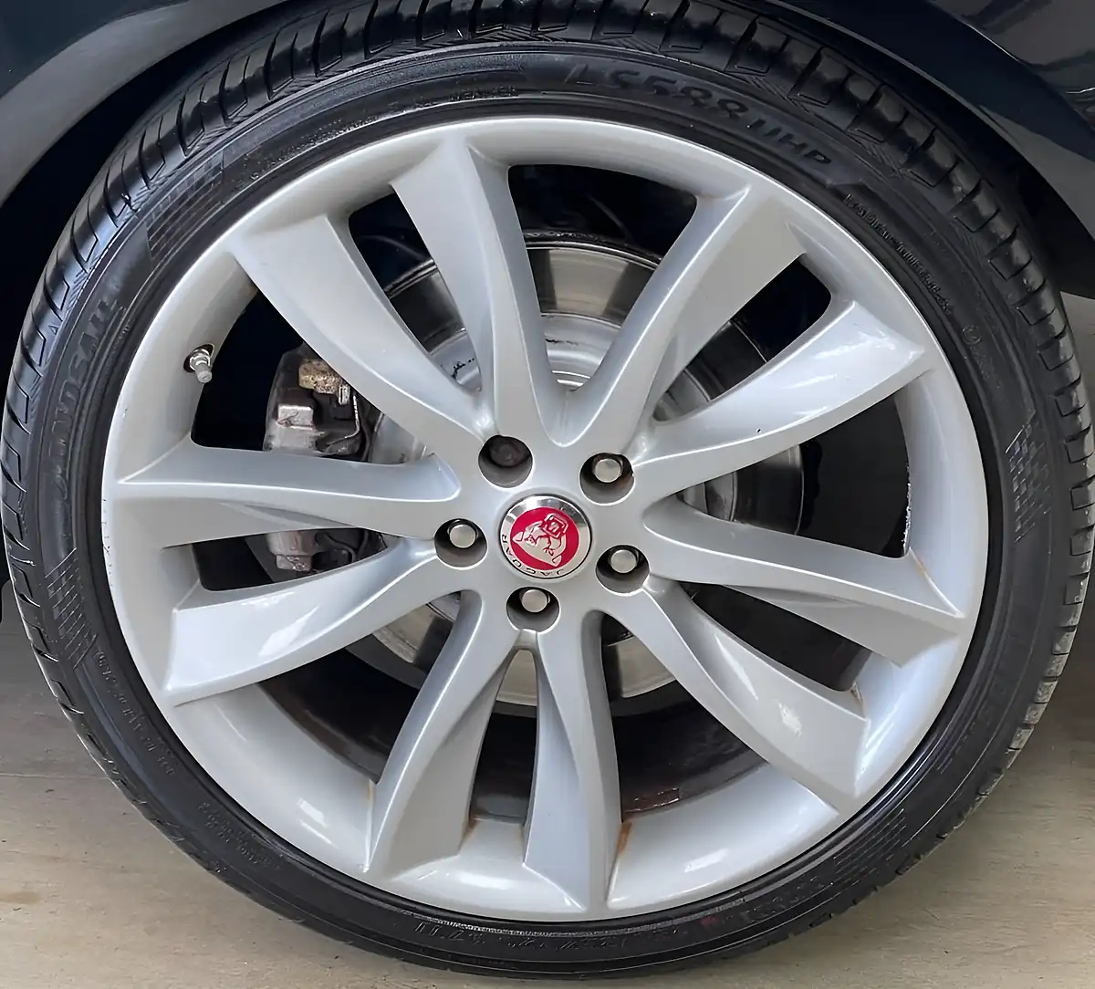 Used 2014 Jaguar Xf Portfolio Black - Interior and Exterior details 11