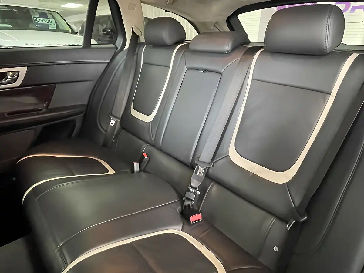 Used 2014 Jaguar Xf Portfolio Black - Interior and Exterior details 15