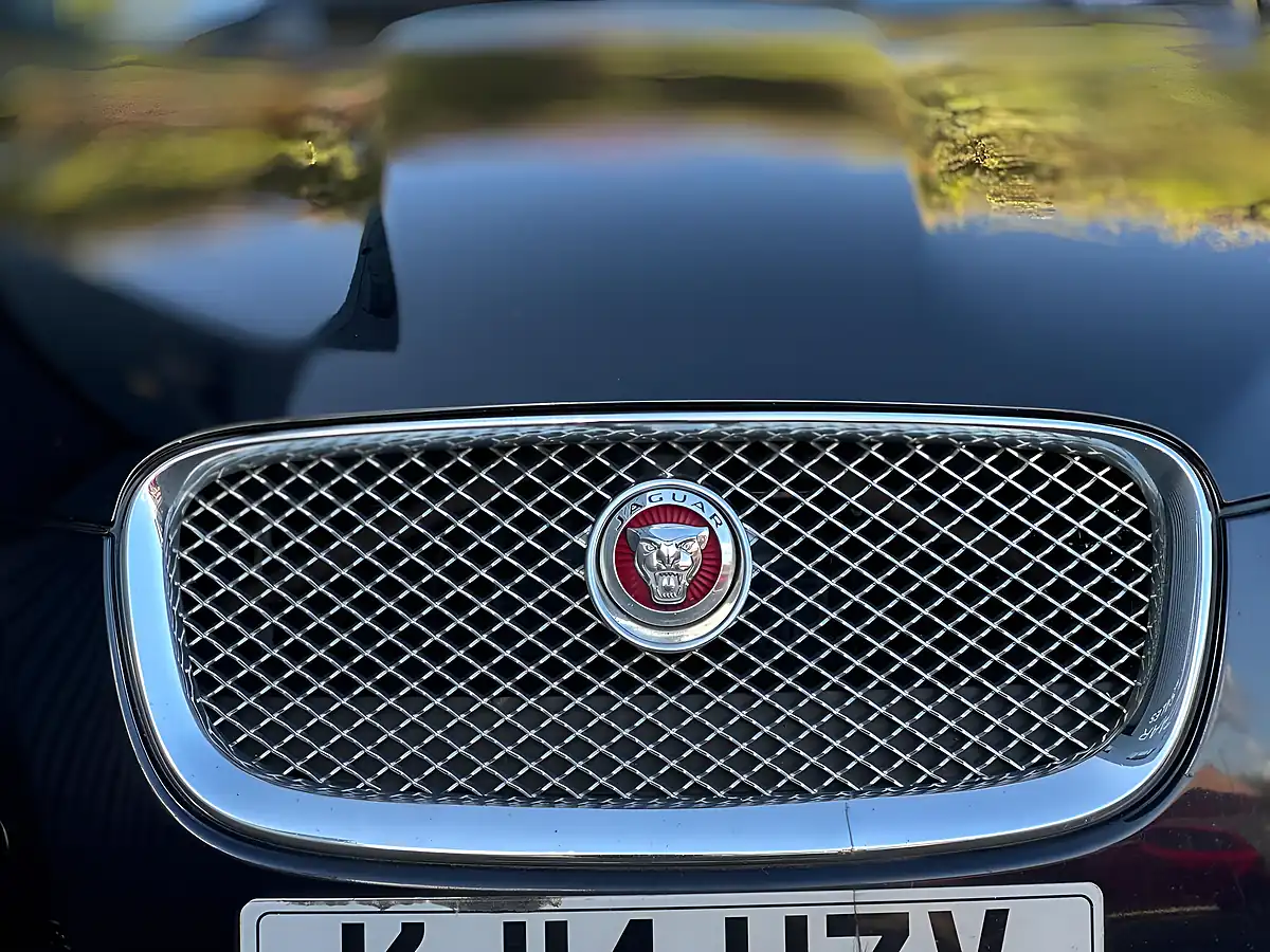 Used 2014 Jaguar Xf Portfolio Black - Interior and Exterior details 11