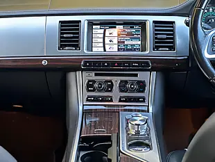 Used 2014 Jaguar Xf Portfolio Black - Interior and Exterior details 8