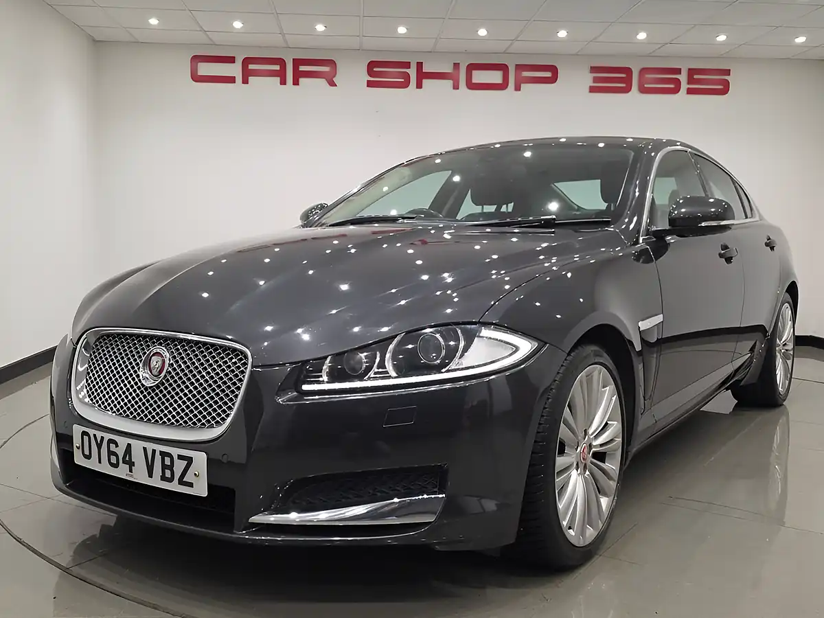 Used 2014 Jaguar Xf Portfolio Grey - Interior and Exterior details 16