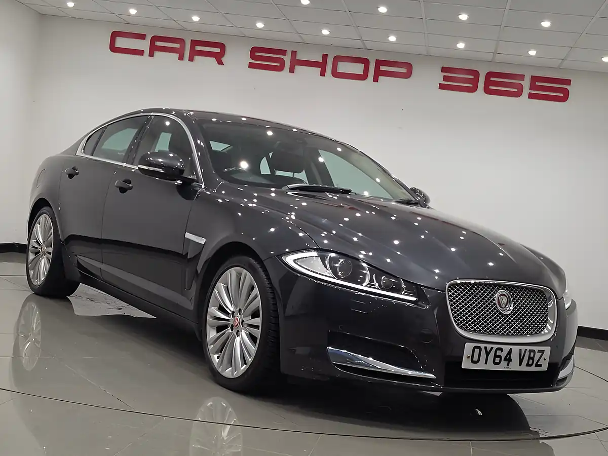 Used 2014 Jaguar Xf Portfolio Grey - Interior and Exterior details 17