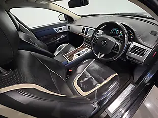 Used 2014 Jaguar Xf Portfolio Grey - Interior and Exterior details 19