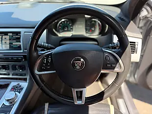 Used 2014 Jaguar Xf Portfolio Sportbrake Grey - Interior and Exterior details 15