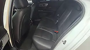 Used 2014 Jaguar Xf Portfolio White - Interior and Exterior details 8