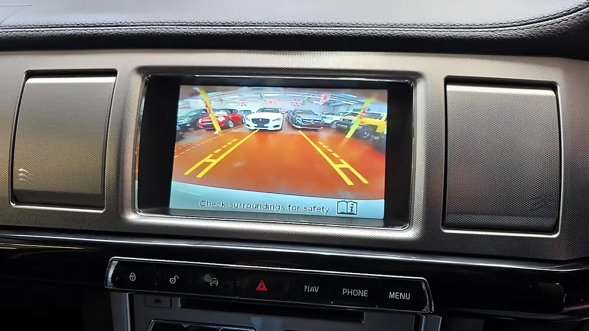 Used 2014 Jaguar Xf Portfolio White - Interior and Exterior details 9