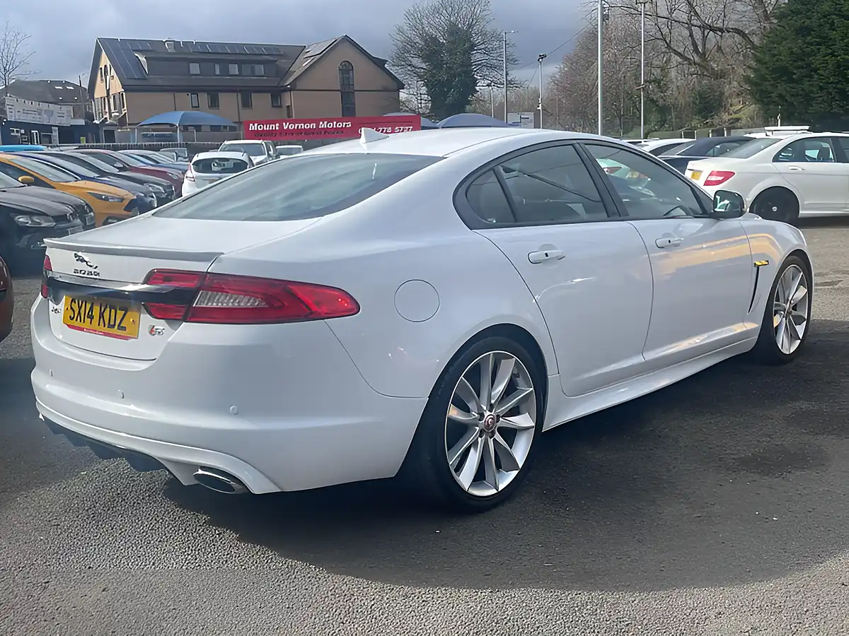Used 2014 Jaguar Xf Portfolio White - Interior and Exterior details 7