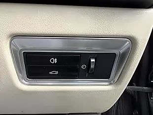 Used 2014 Jaguar Xf Premium Luxury Grey - Interior and Exterior details 17