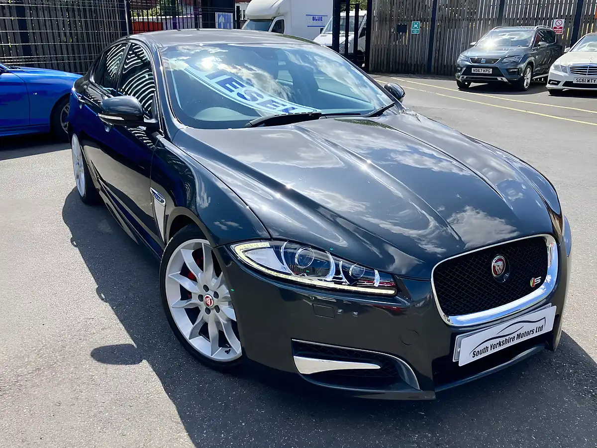 Used 2014 Jaguar Xf Premium Luxury Grey - Interior and Exterior details 20