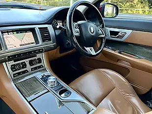 Used 2014 Jaguar Xf Premium Luxury Red - Interior and Exterior details 15