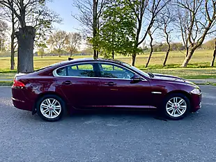 Used 2014 Jaguar Xf Premium Luxury Red - Interior and Exterior details 20