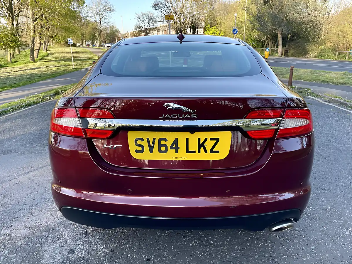 Used 2014 Jaguar Xf Premium Luxury Red - Interior and Exterior details 5