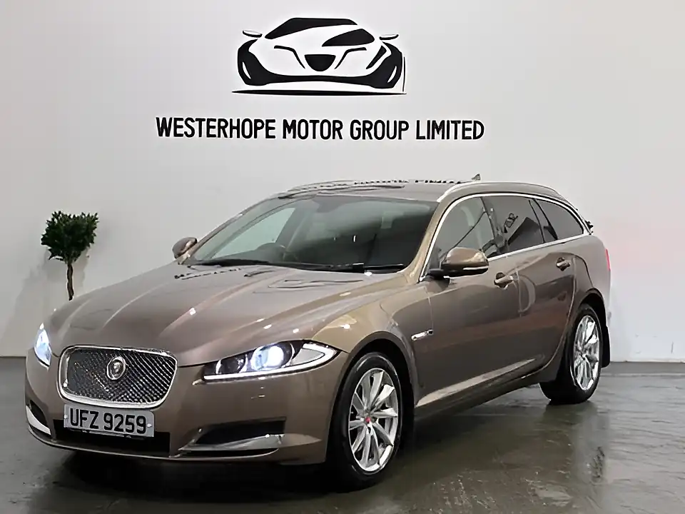 Used 2014 Jaguar Xf Premium Luxury Sportbrake Bronze - Interior and Exterior details 13