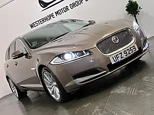 Used 2014 Jaguar Xf Premium Luxury Sportbrake Bronze - Interior and Exterior details 16