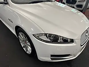 Used 2014 Jaguar Xf Premium Luxury White - Interior and Exterior details 3
