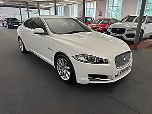 Used 2014 Jaguar Xf Premium Luxury White - Interior and Exterior details 4