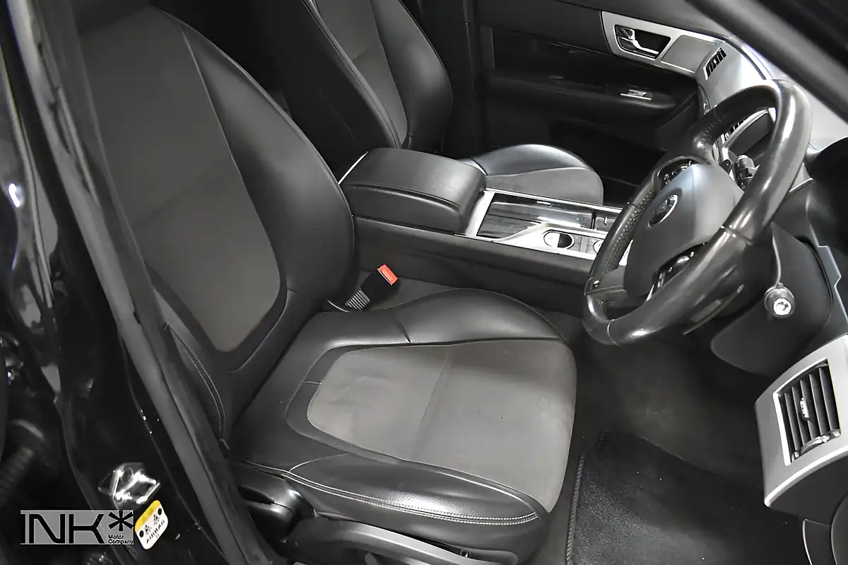 Used 2014 Jaguar Xf R-Sport Black - Interior and Exterior details 10