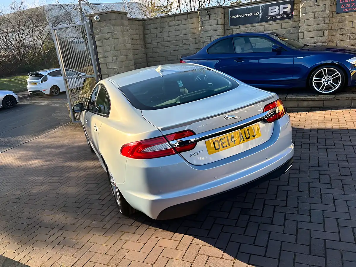 Used 2014 Jaguar Xf R-Sport Silver - Interior and Exterior details 7