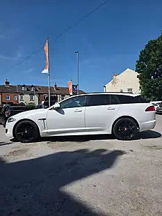 Used 2014 Jaguar Xf R-Sport Sportbrake White - Interior and Exterior details 7
