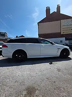 Used 2014 Jaguar Xf R-Sport Sportbrake White - Interior and Exterior details 8