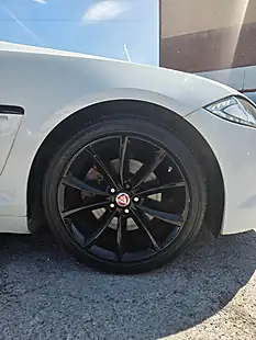 Used 2014 Jaguar Xf R-Sport Sportbrake White - Interior and Exterior details 9