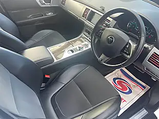 Used 2014 Jaguar Xf R-Sport Sportbrake White - Interior and Exterior details 12