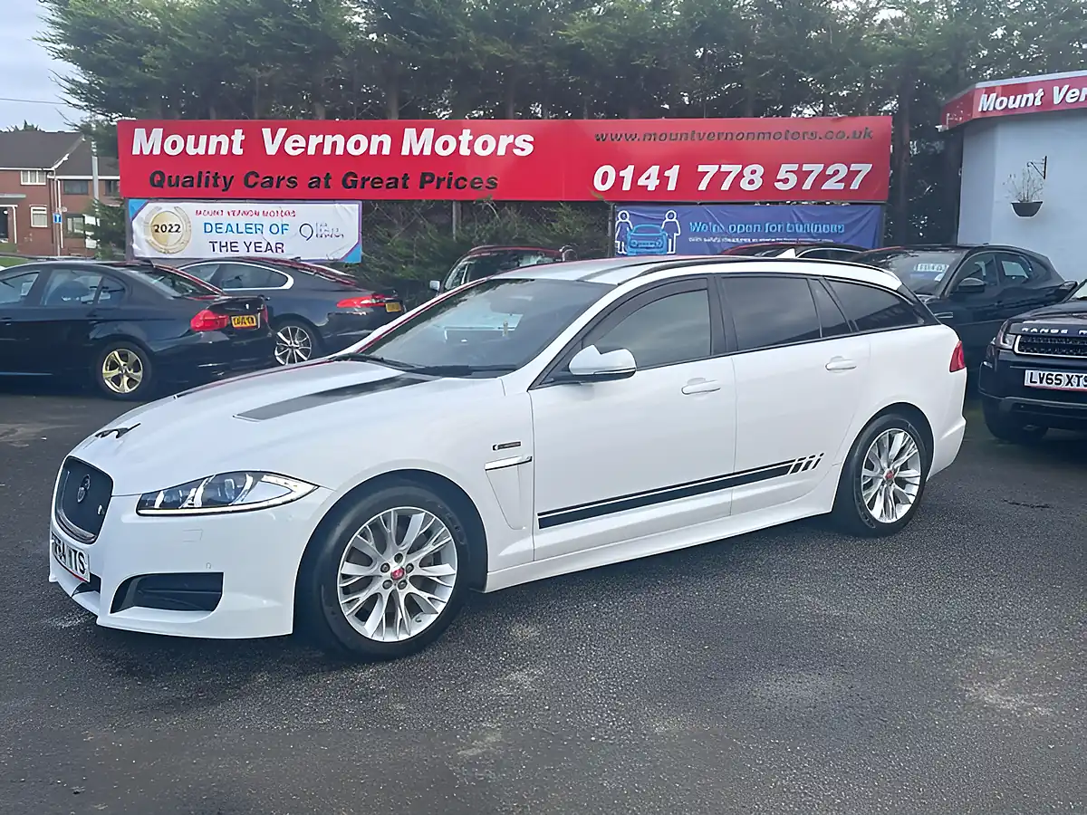 Used 2014 Jaguar Xf R-Sport Sportbrake White - Interior and Exterior details 5