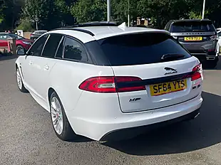 Used 2014 Jaguar Xf R-Sport White - Interior and Exterior details 8